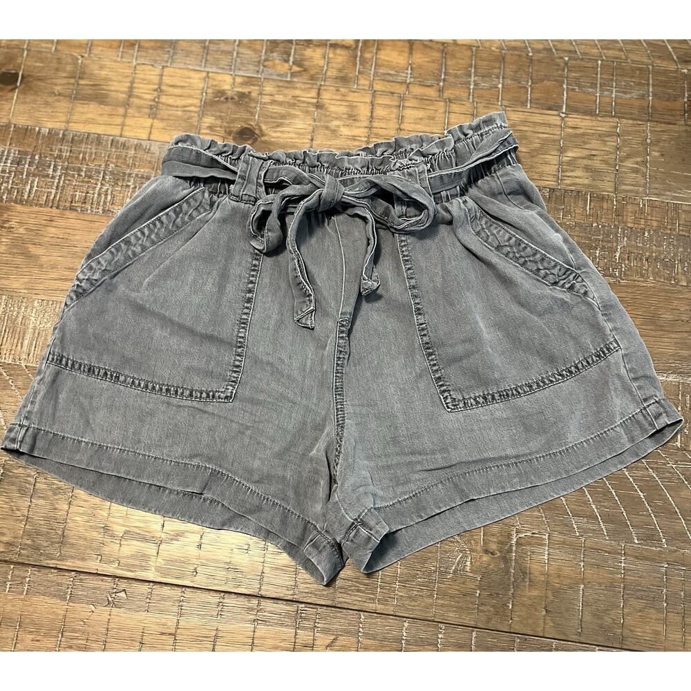 Time & Tru Paper Bag Belted Shorts Elastic Waist Size Small 4-6 Vacation Comfy - Picture 2 of 8
